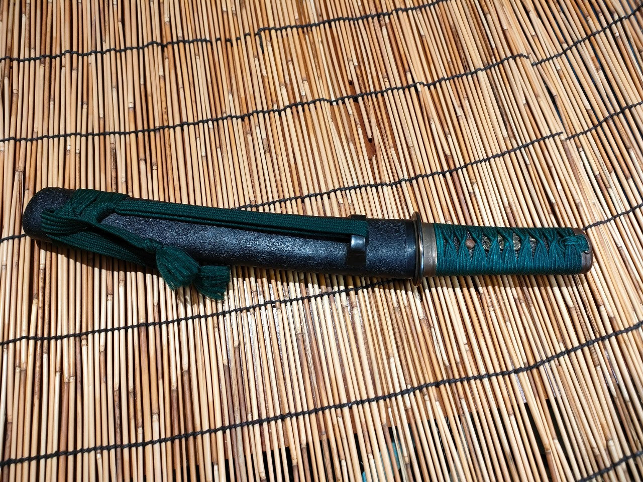 Japanese Nihonto Hira Zukuri Tanto (Micro serrated Carbidized edge!)