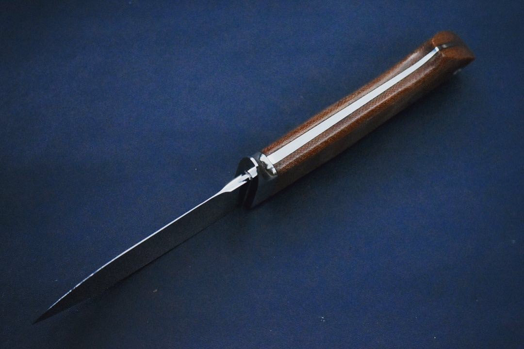 มีดฮันเตอร์หล่น