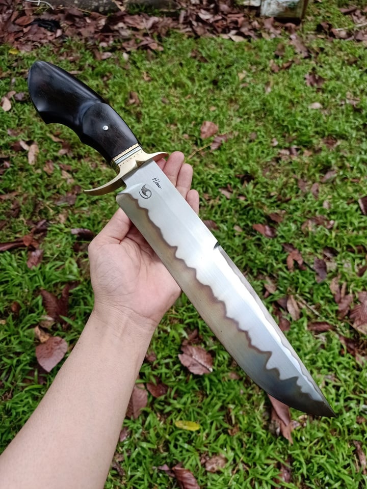 Thai Hunting Bowie