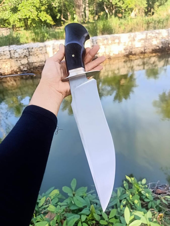 Recurved Bowie with Sacred Mai Payung Wood