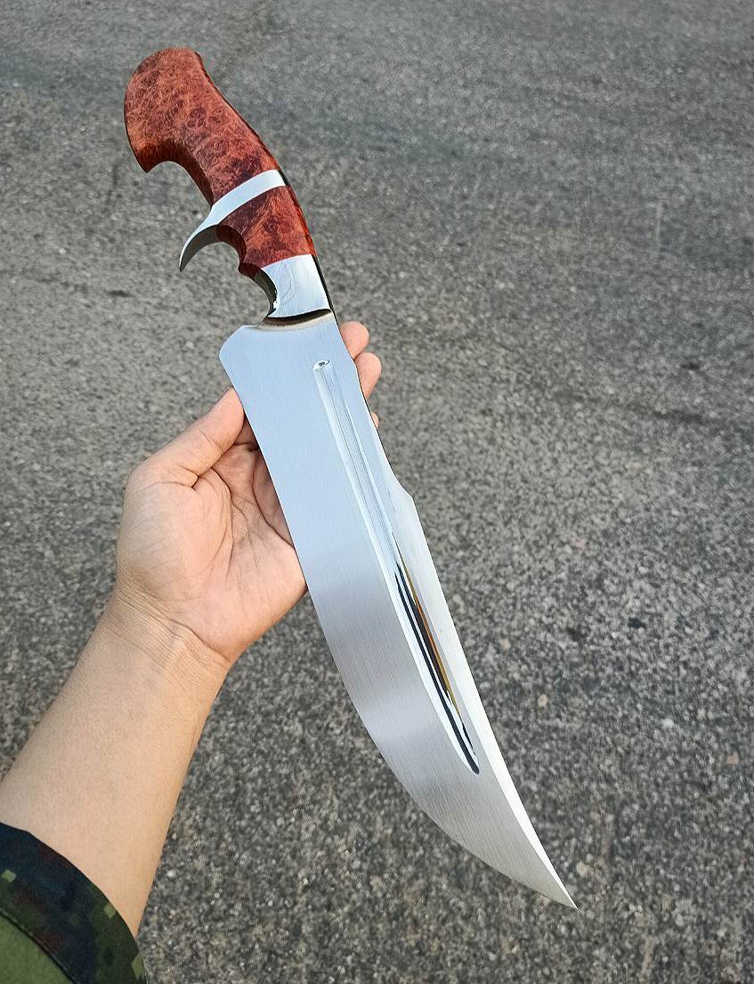 Stingray Recurved Padauk Burl Bowie