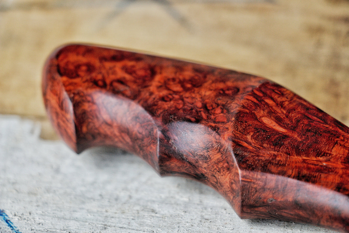 Dragonknife Integral Recurved Bowie