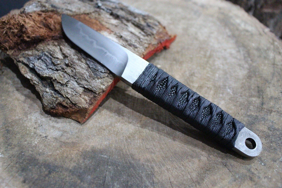 Siam Kiridashi.- Custom handmade neck knife from Thailand knife makers –  Siam Blades