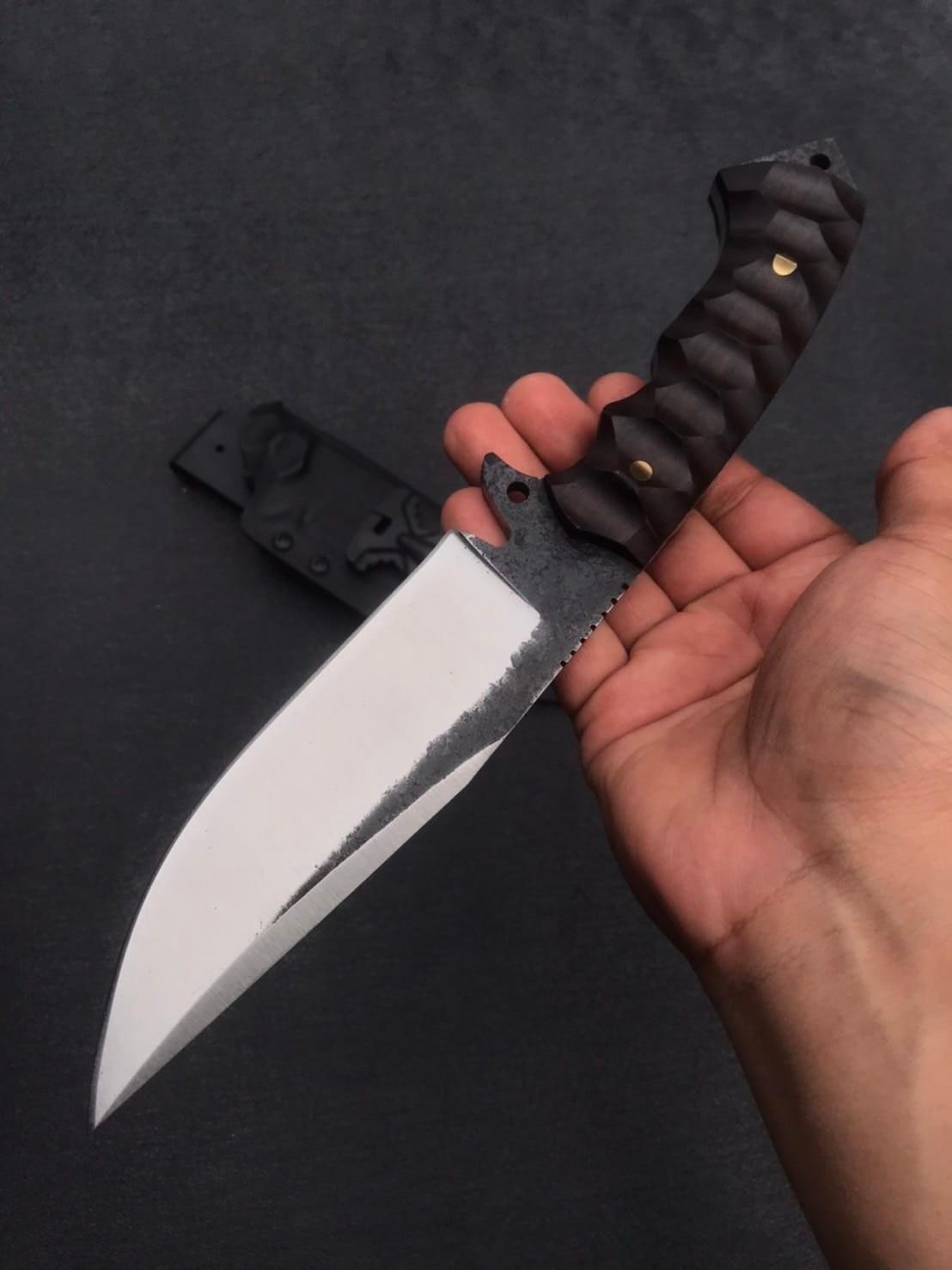 Siam Hunting Camp Knife & Ferro Rod
