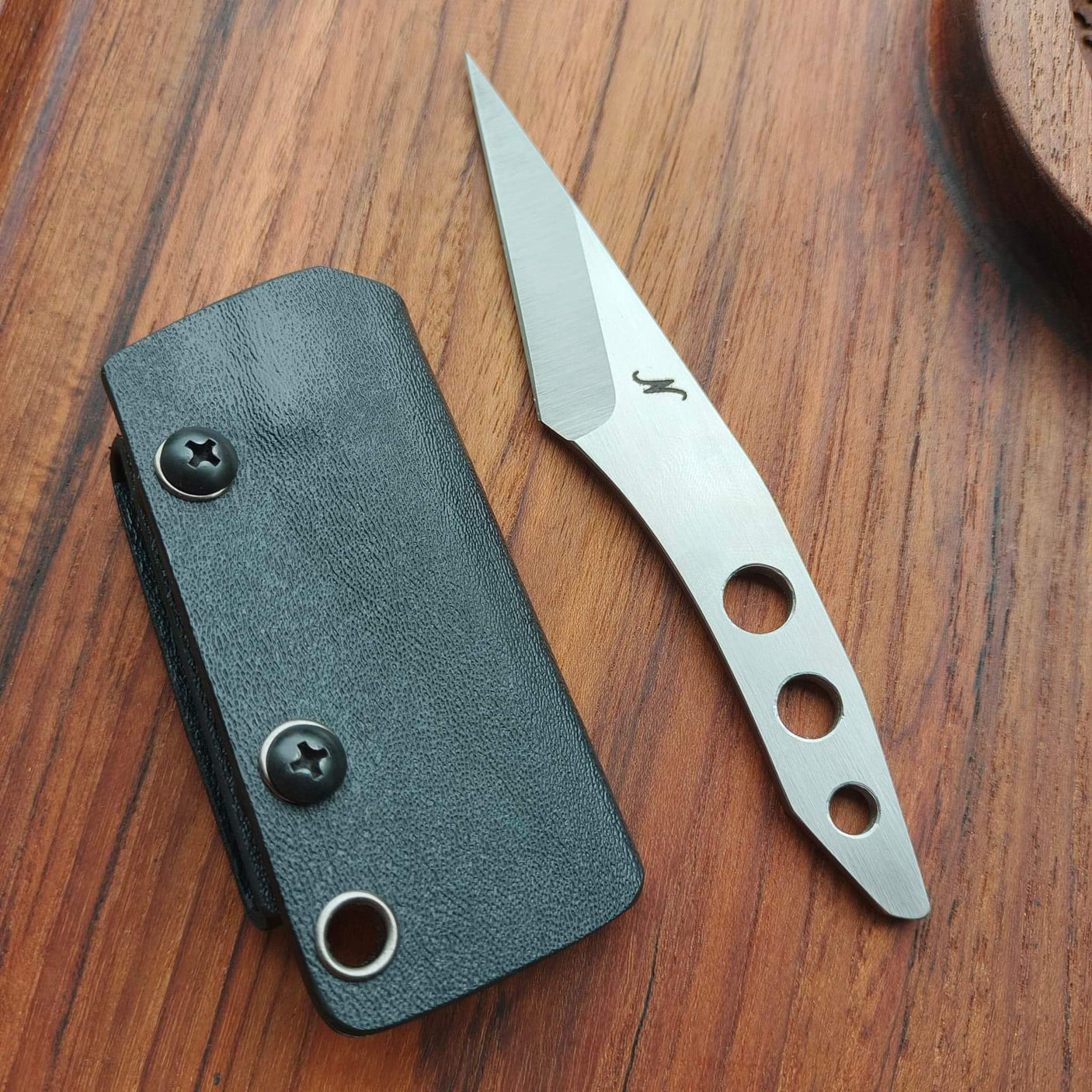 Siam Kiridashi