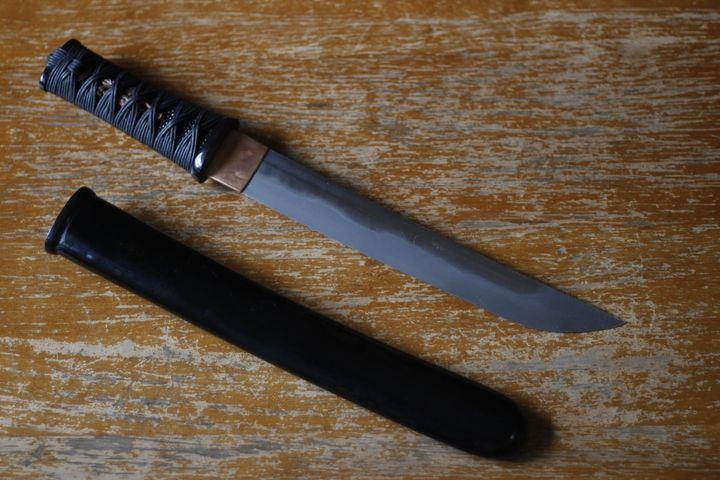 Japanese Black Tanto with Hamon - Siam Blades