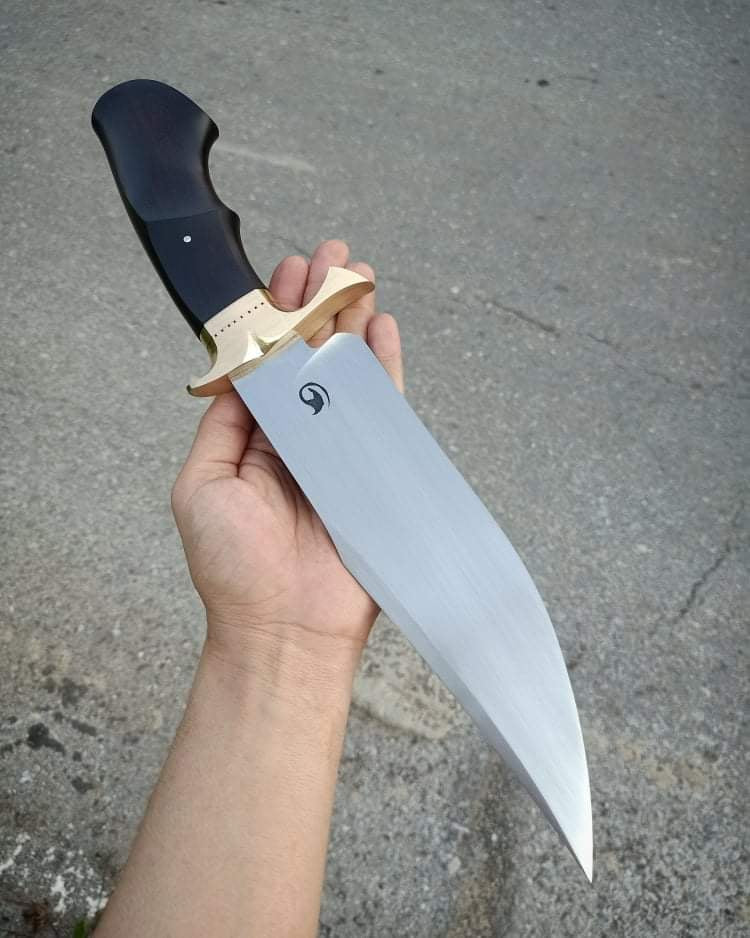 Recurved Warrior Bowie