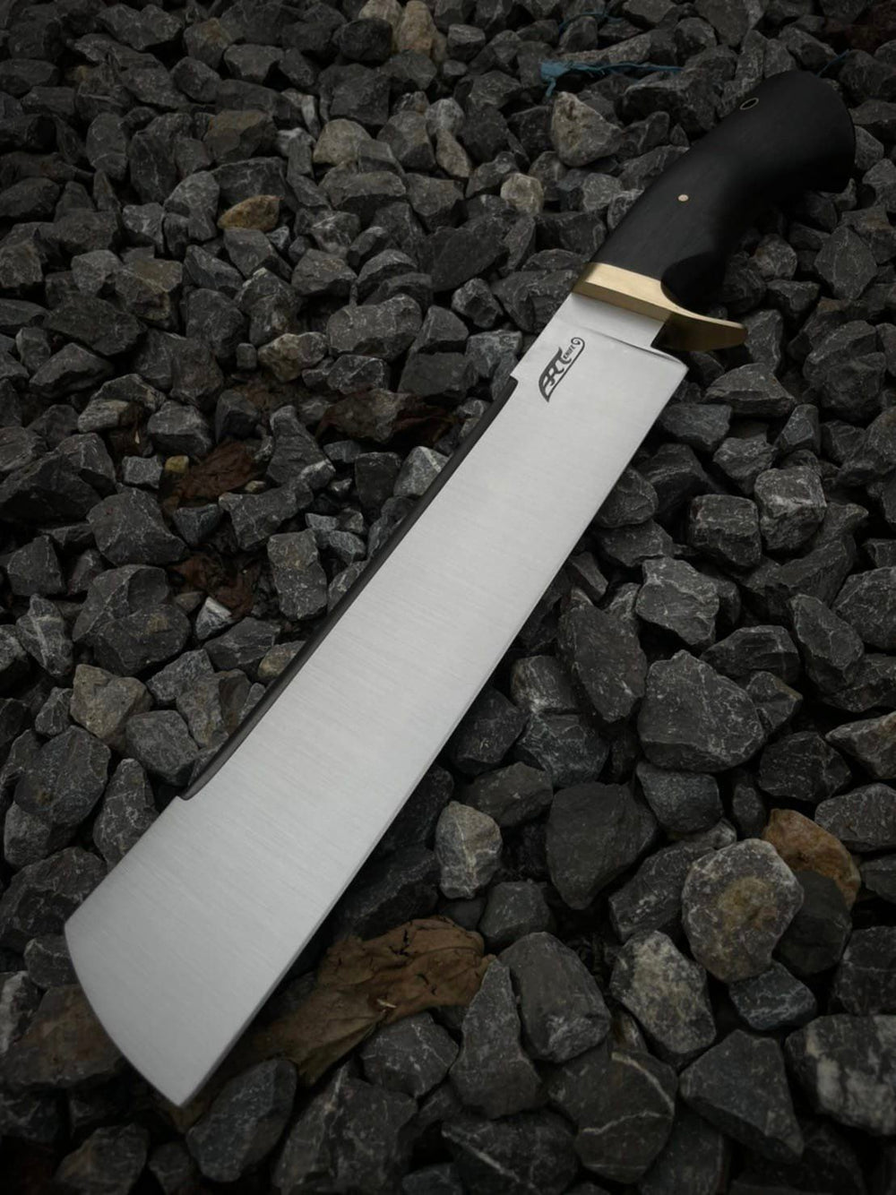 Siam Competition Cutter with Brass Guard