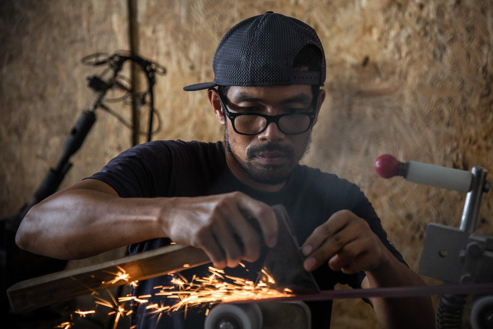 Forge An Axe: Bangkok Axe Making Class Hand Forged Knives - Blacksmith Handmade Axes, Siam Blades  Old Block Blades 