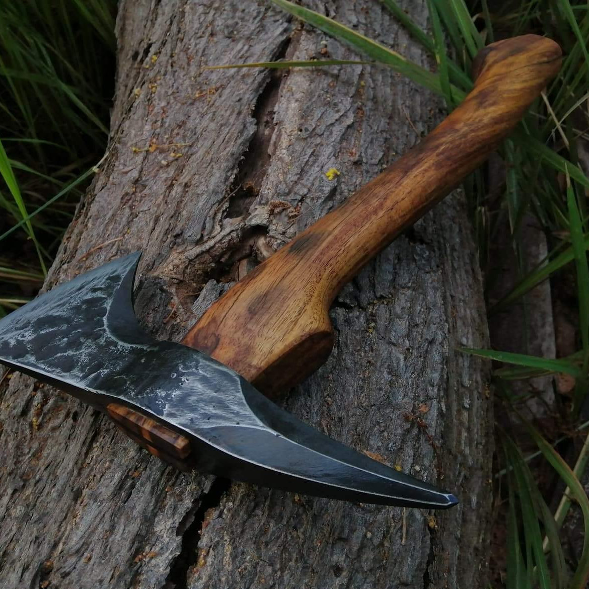 Hand Forged Axes, Handmade Throwing Axes Hatchets, Bushcraft Custom Ax ...